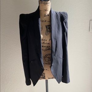 Shoulder padded blazer
